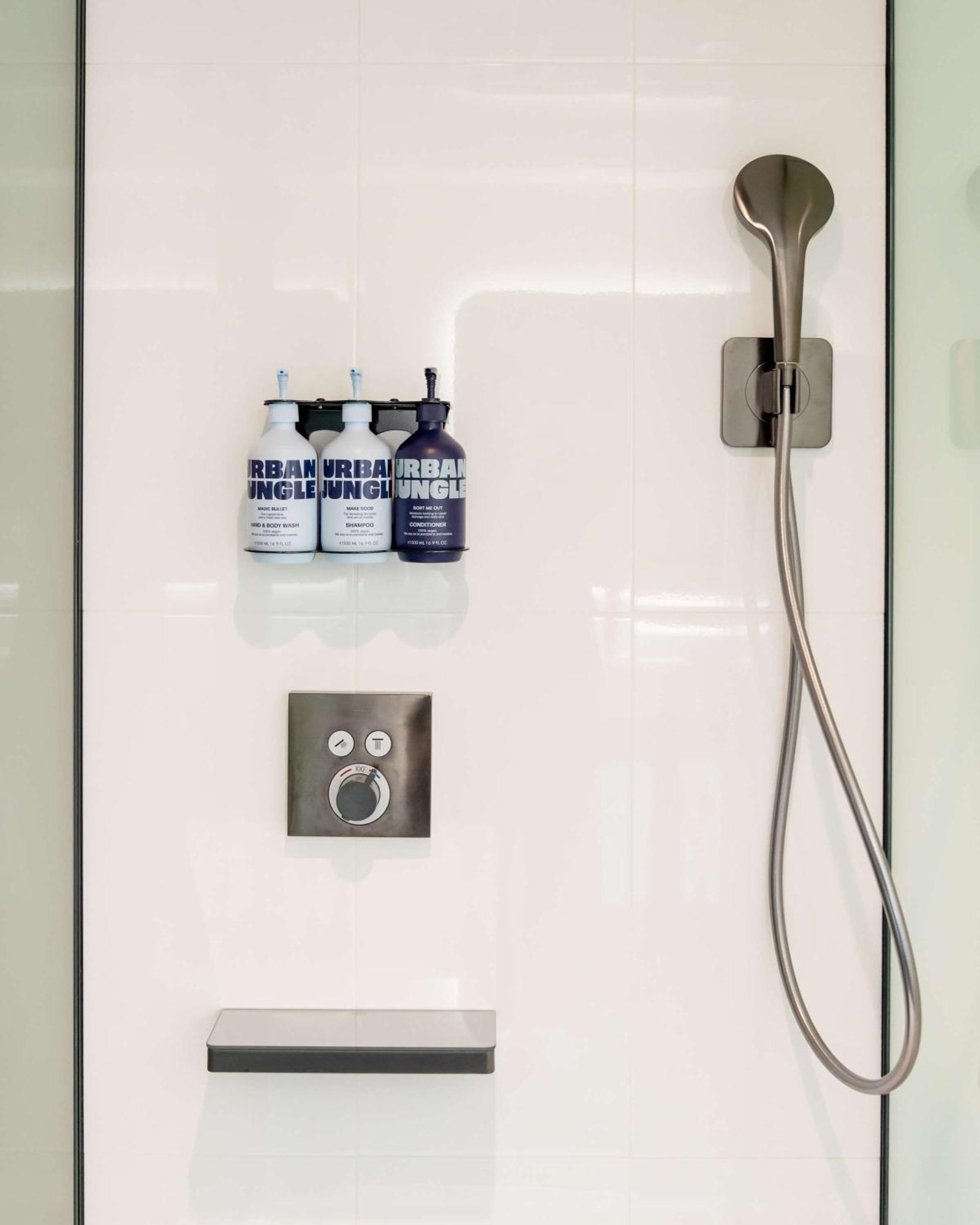 Yotel Tokyo Ginza Екстериор снимка